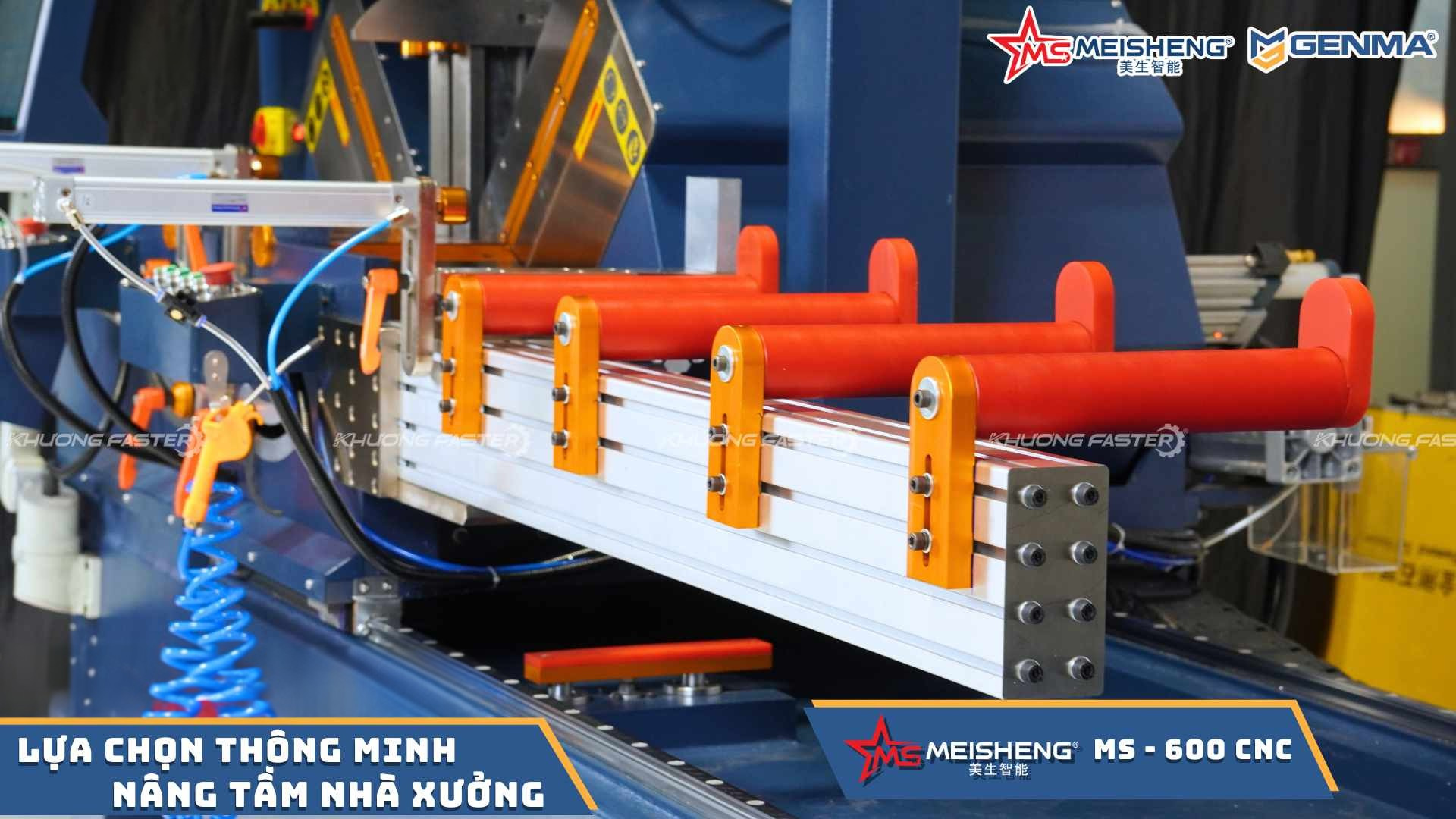 Giá đỡ phôi máy cắt nhôm 2 đầu Meisheng MS 600 Smart chắc chắn