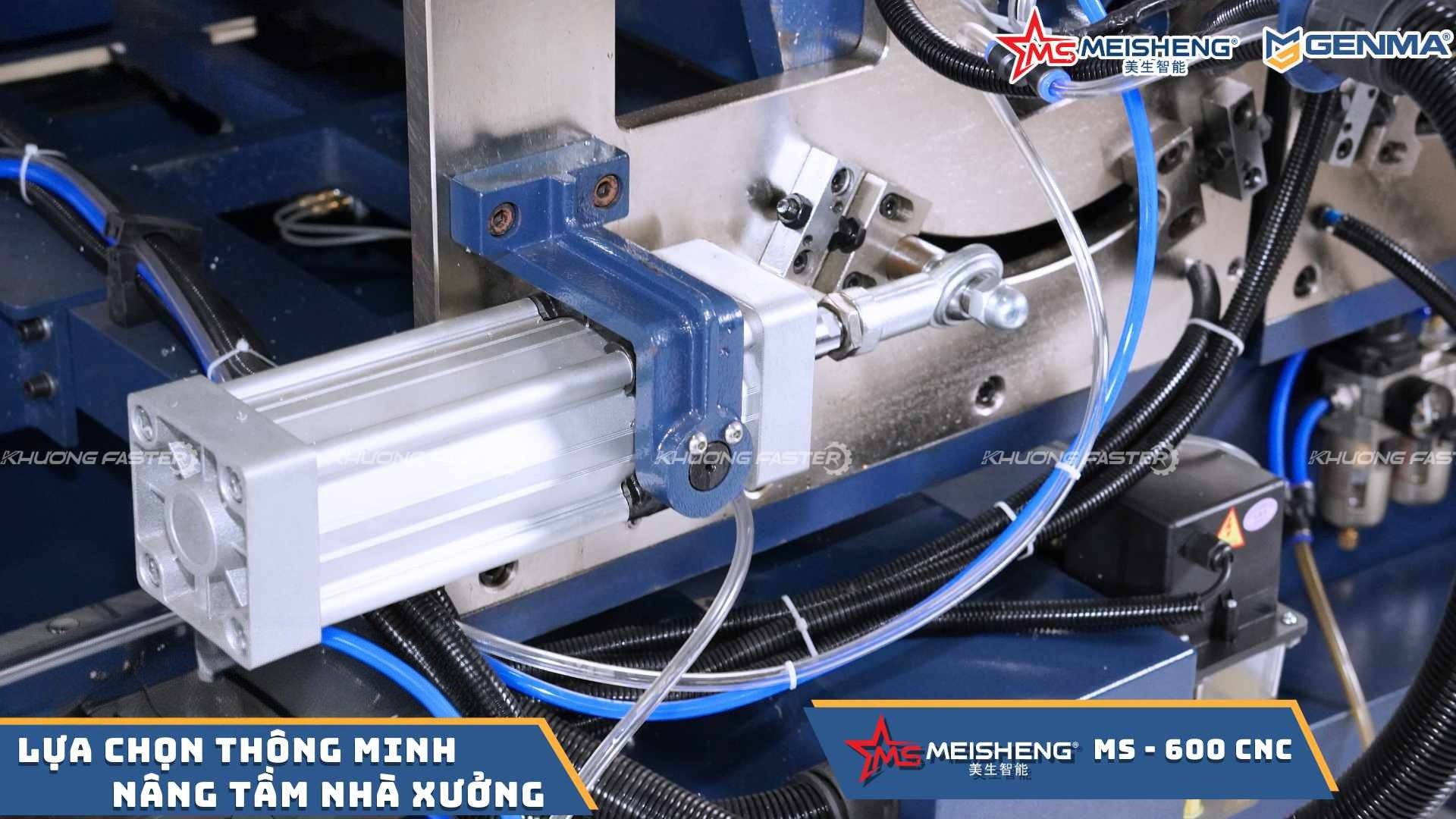 Mặt sau đầu máy cắt nhôm 2 đầu Meisheng MS 600 CNC
