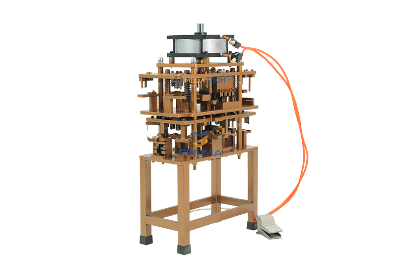 máy đột dập nhôm nhập khẩu Genma